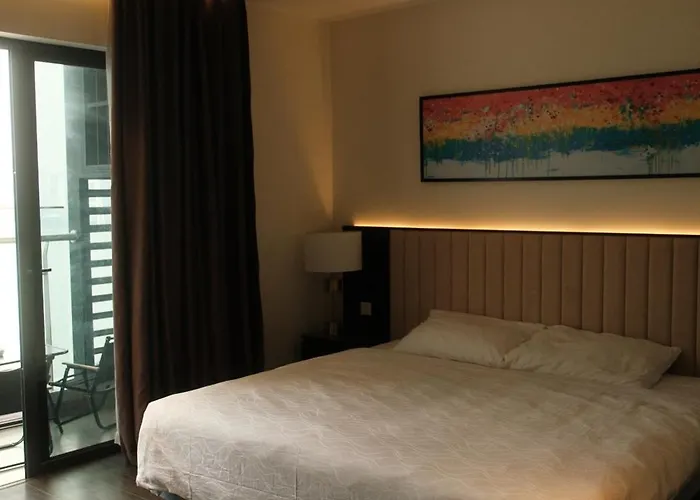 Aparthotel Chip & Den's House Ocean View The Sapphire Ha Long